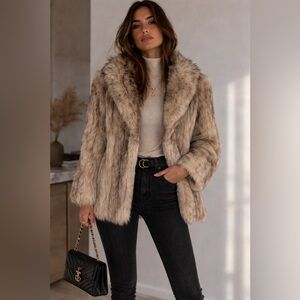Vintage Luxurious Fox Fur Coat